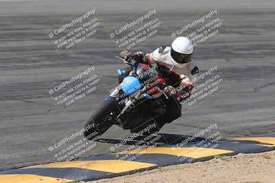 media/Mar-24-2025-Moto Forza (Mon) [[57ce5c5cff]]/3-Beginner Group/Session 2 Bowl/